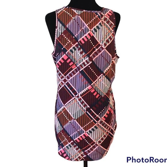 Van Heusen sleeveless blouse new with tags size small - Picture 2 of 6